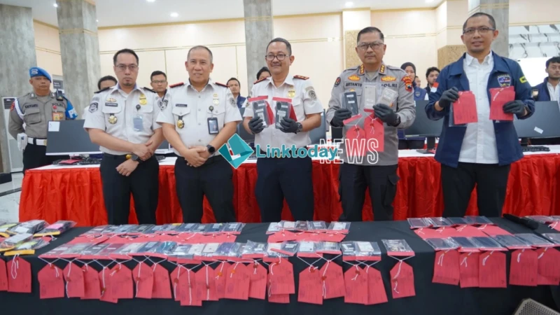 Kolaborasi Imigrasi & Polisi Ungkap Dugaan Sindikat Pig Butchering Transnasional