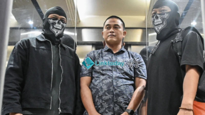 Tampang Bripka Dedy si Brimob yang Bekingi Kampung Narkoba saat Diboyong ke Bareskrim